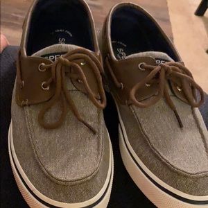 Sperry topsiders